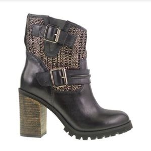 Chinese Laundry Block Heeled Botties. Size 10